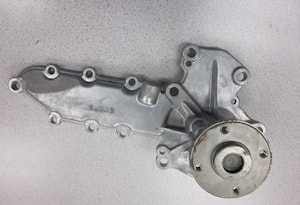 Водяной насос (помпа) Kubota #1A051-73036  