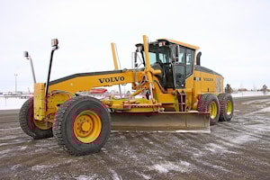 НАДЕЖНЫЙ ГРЕЙДЕР G976 ОТ VOLVO — ИЗВЕСТЕН ВО ВСЕМ МИРЕ