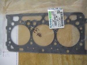 Прокладка ГБЦ двигателя Kubota D902