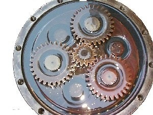 Обслуживание бортовых редукторов