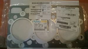 Прокладка головки блока ГБЦ #16487-03310 для двигателя Kubota V1005 / D1005