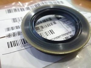 Сальник ВОМ - 09180-35488