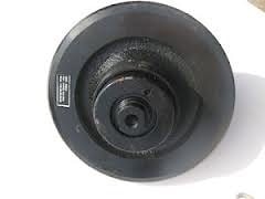 Ролик гусеницы (задний) Bobcat T190, T200, T250, T300, 864 - 6693238